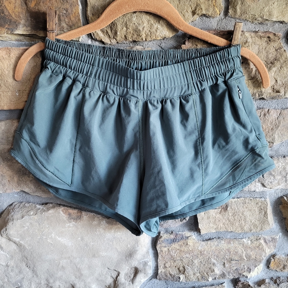 Lululemon Hotty Hot Shorts 6 Tidewater Teal 2.5"